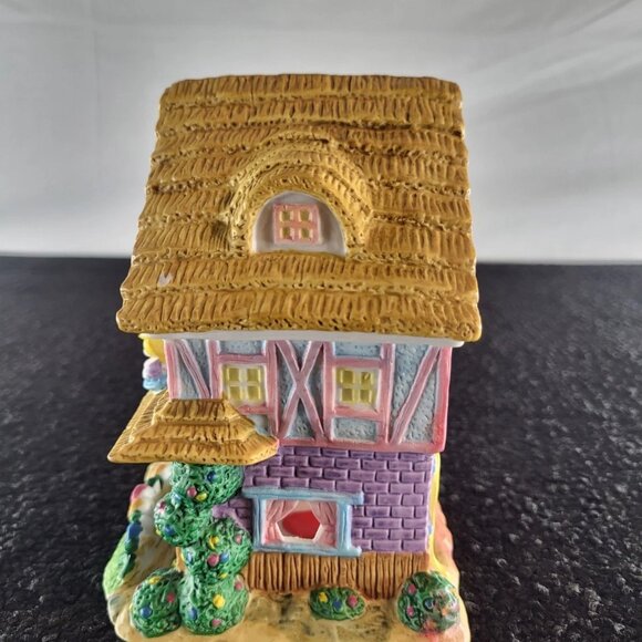 Easter Bunny Rabbit Village Town Figurin - Picture 3 of 5